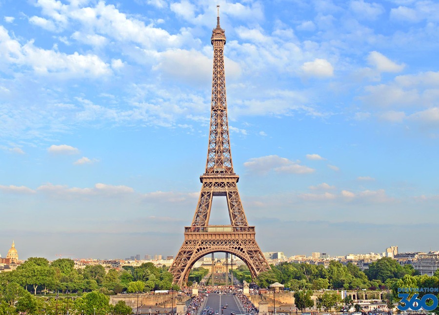 Dazzling Architecture in Paris Eiffel Tower