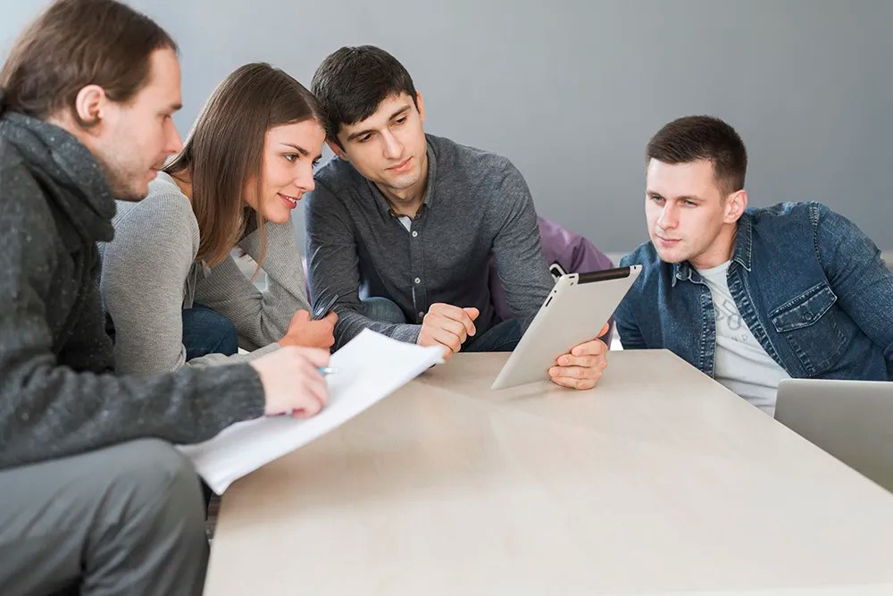 Using Your School’s Glassdoor Reviews to Boost Recruitment