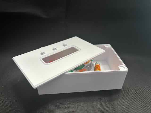 Box with Flexible Lid