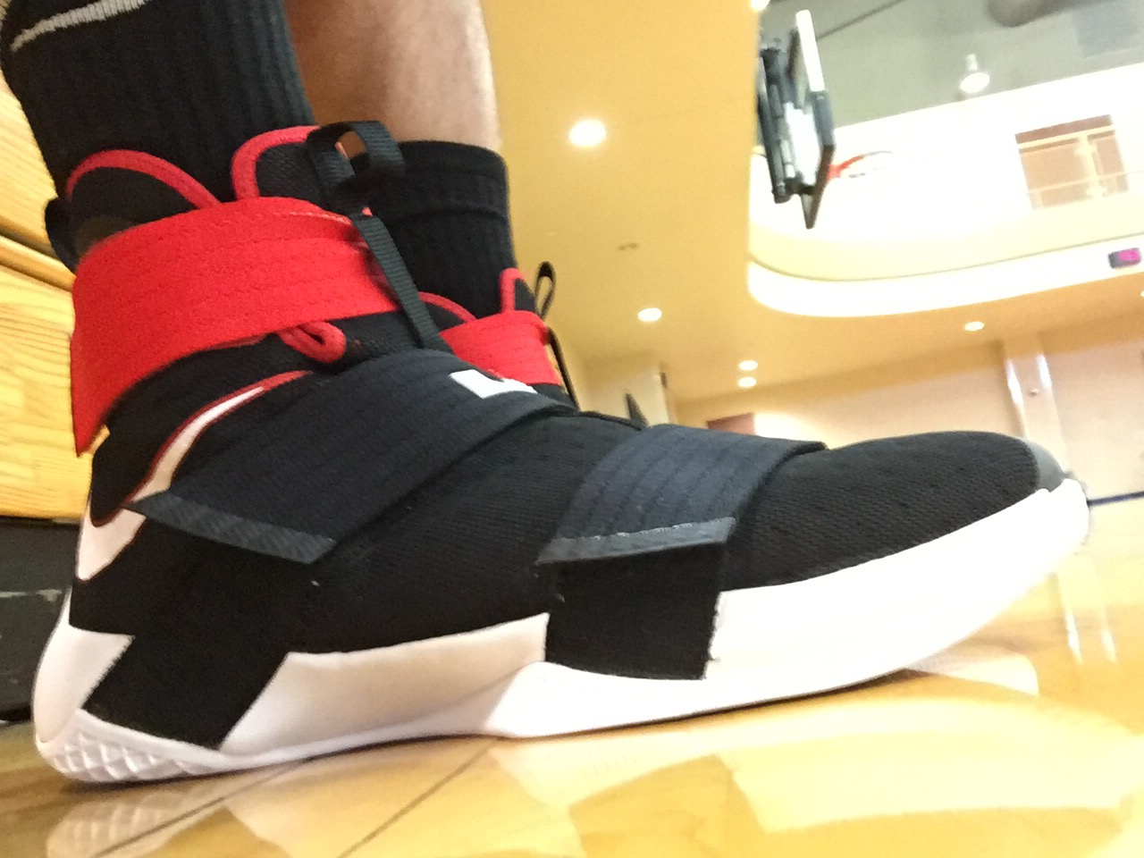 lebron soldier on feet