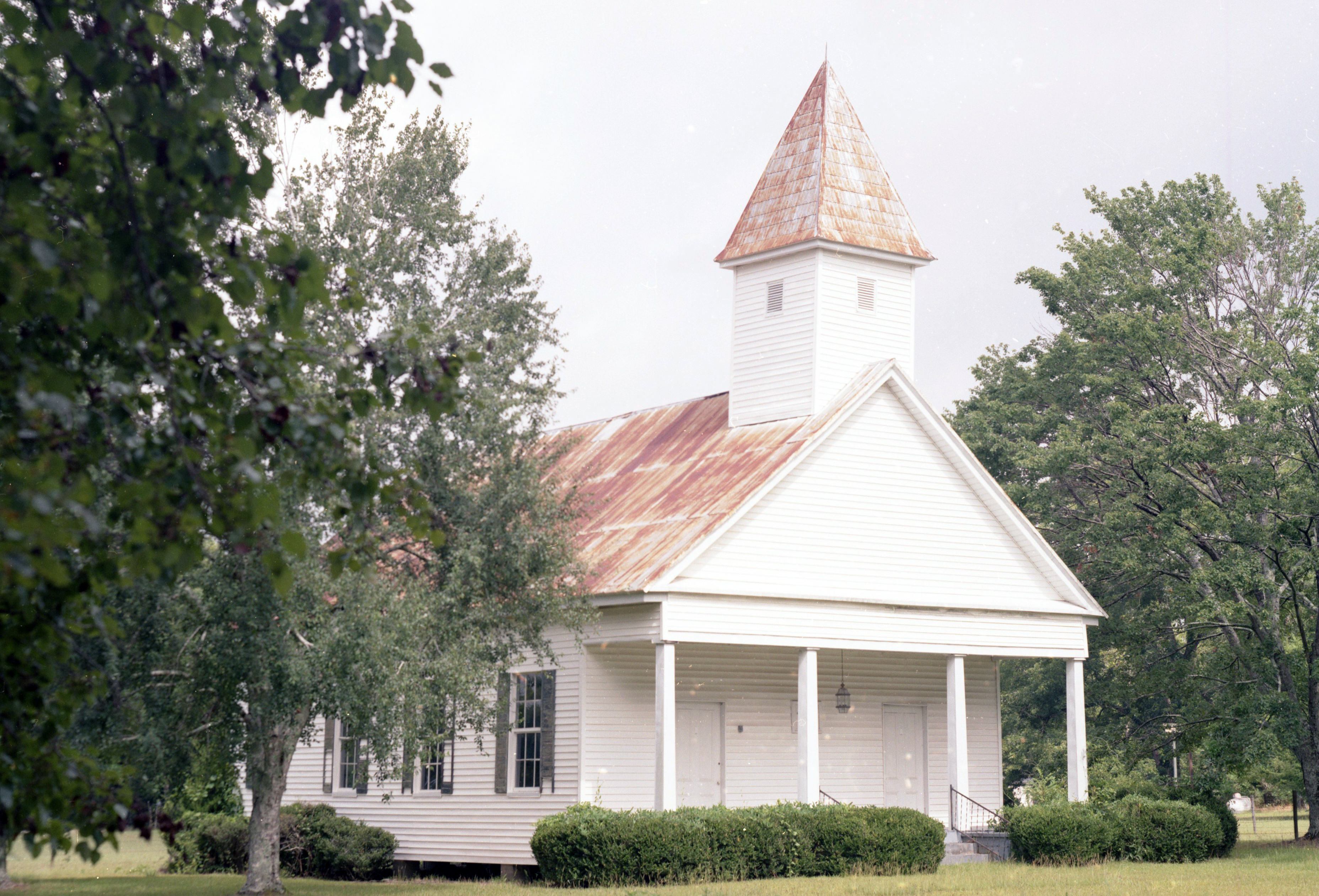 Marvyn Methodist Church in Kodak Gold 200 on Graflex Camera