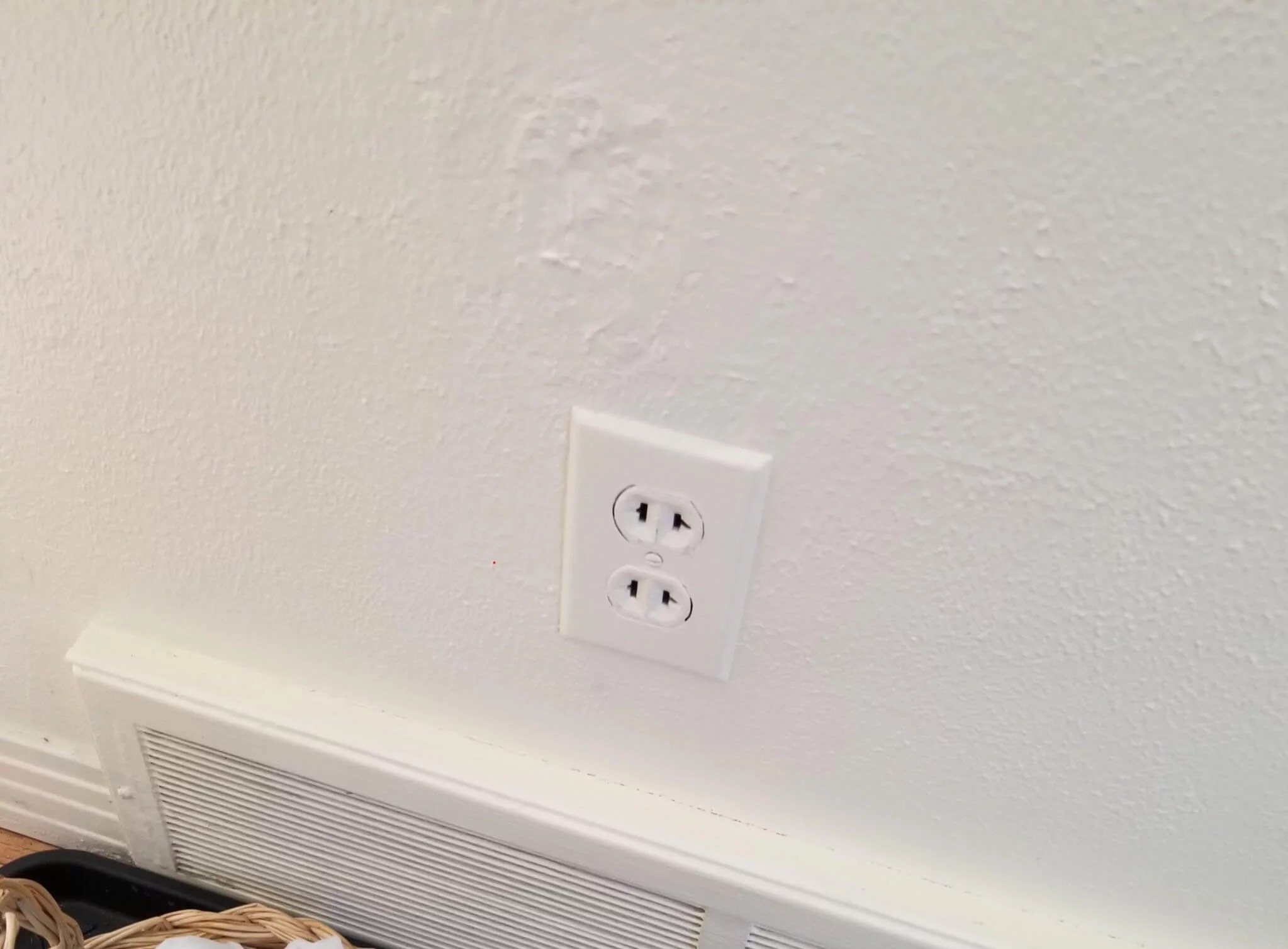 What Is An Ungrounded Outlet Brunson Electric Nov 28 2017. What Is An Ungrounded Outlet Brunson Electric A GFCI receptacle often costs around 15.