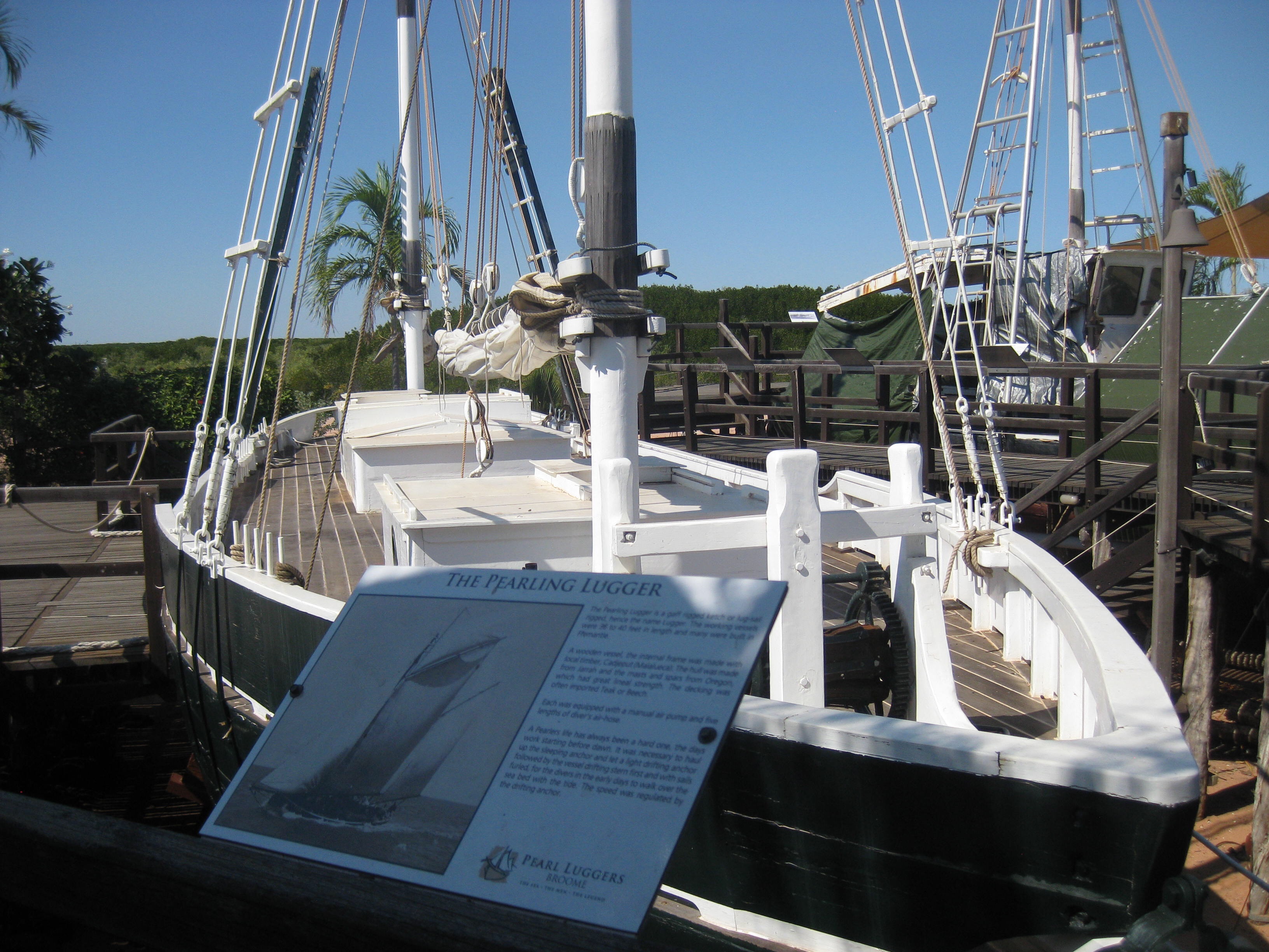 Pearl Lugger replica