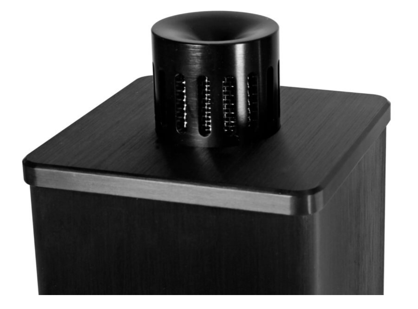 Synergistic Research ATM Carbon