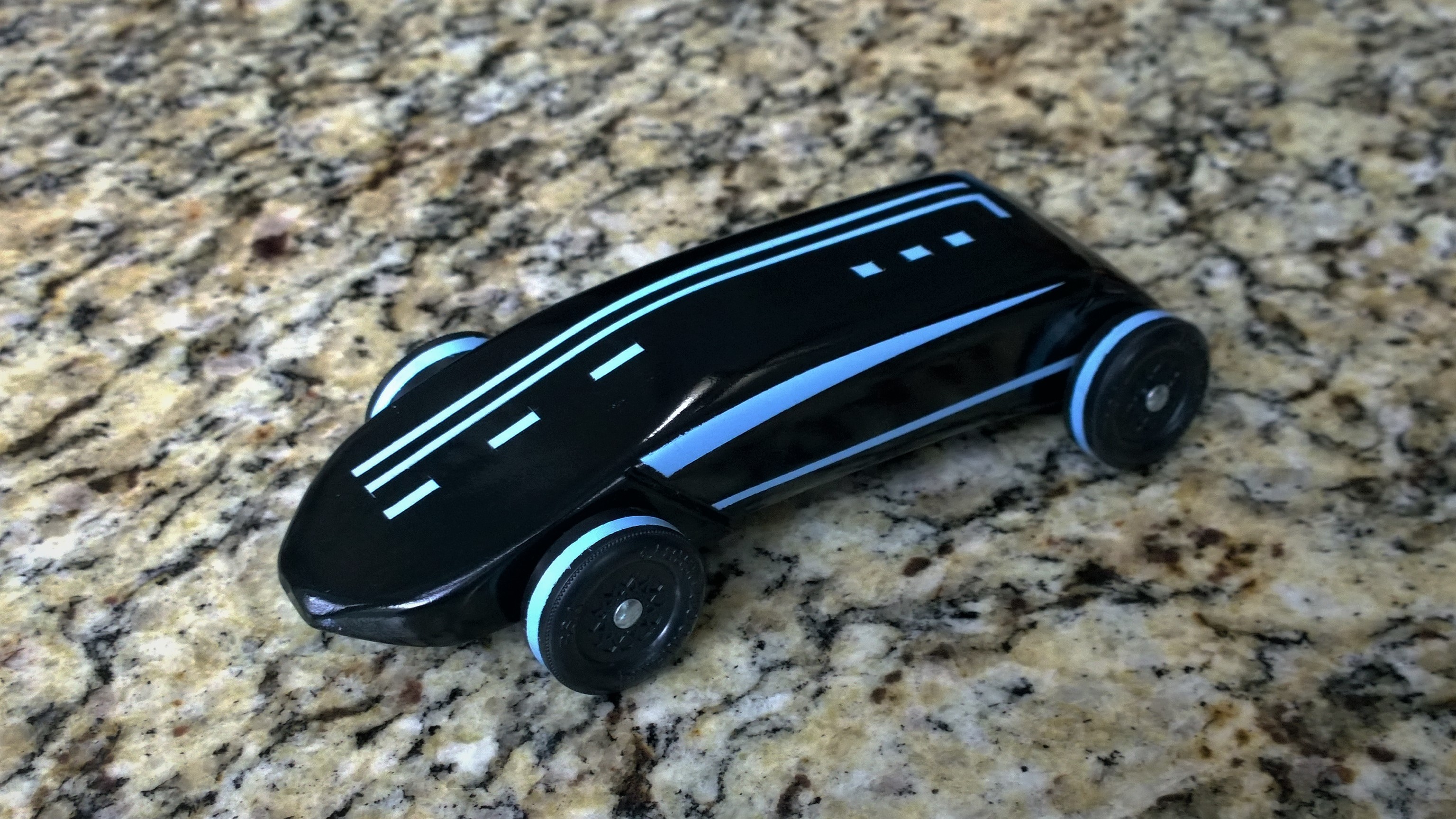 TRON LEGACY CAR
