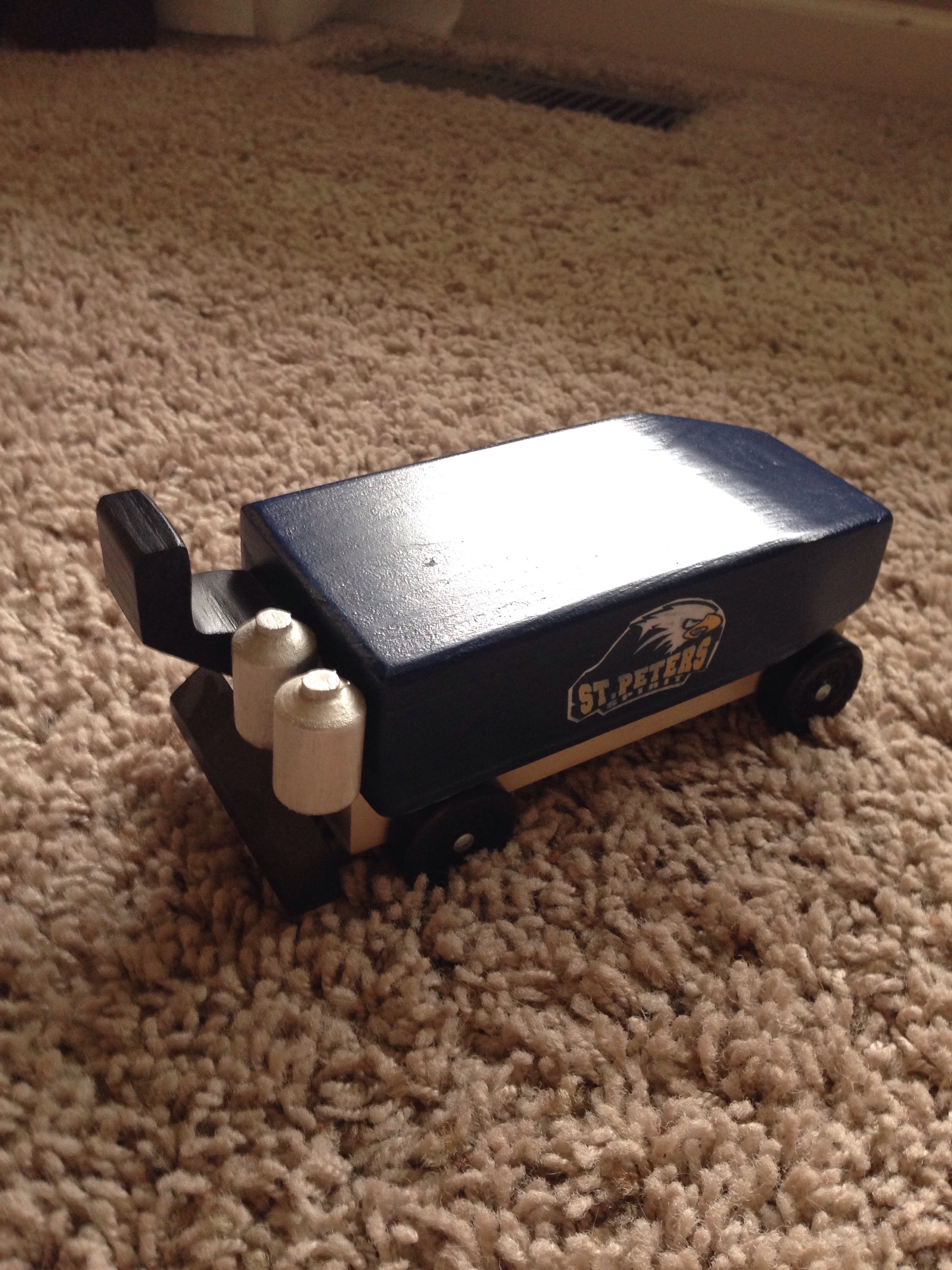 Zamboni/ Ice Resurfacer---Hockey Pinewood Derby Car