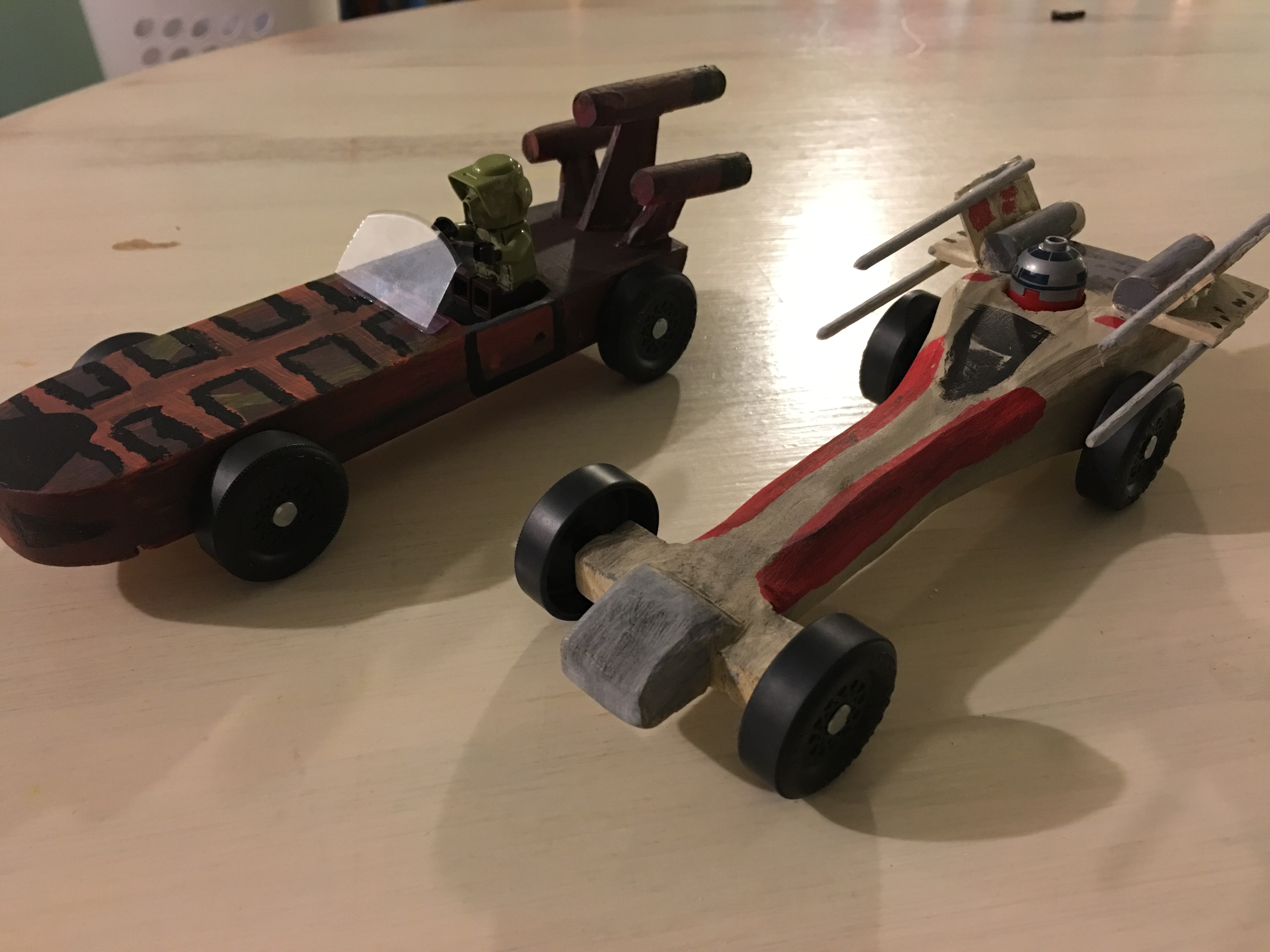 X-Fighter and Land Speeder
