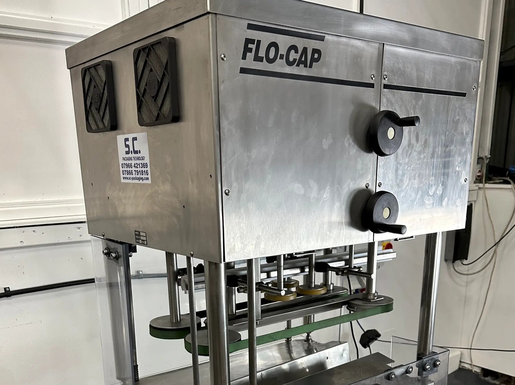 Flo cap cap Semi-Auto Capping Machines