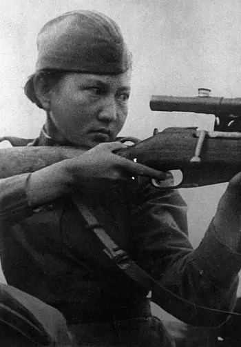 LES FEMMES SNIPERS RUSSES de la Seconde Guerre Mondiale
