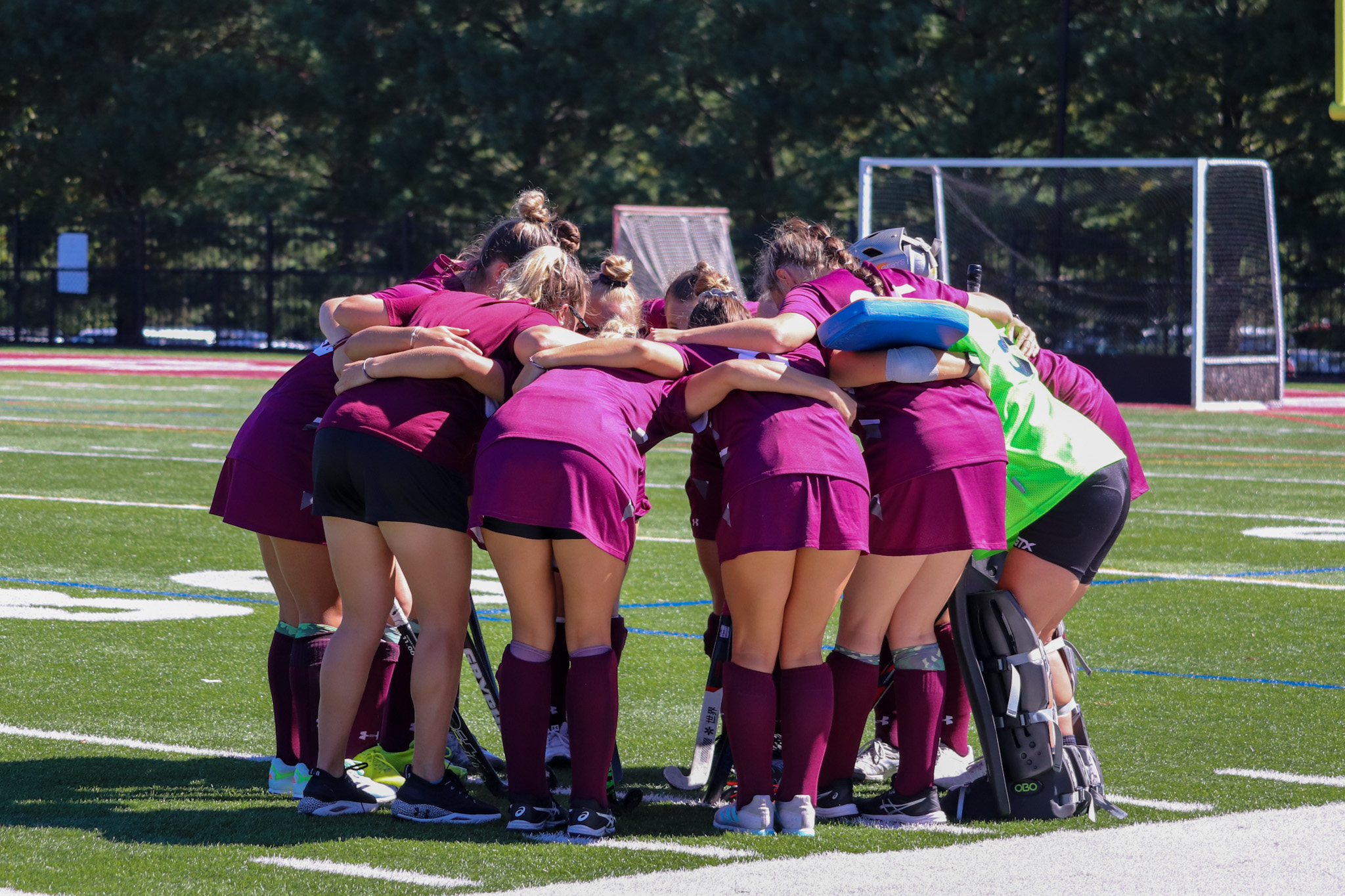Women's field hockey fall to nationally ranked Babson