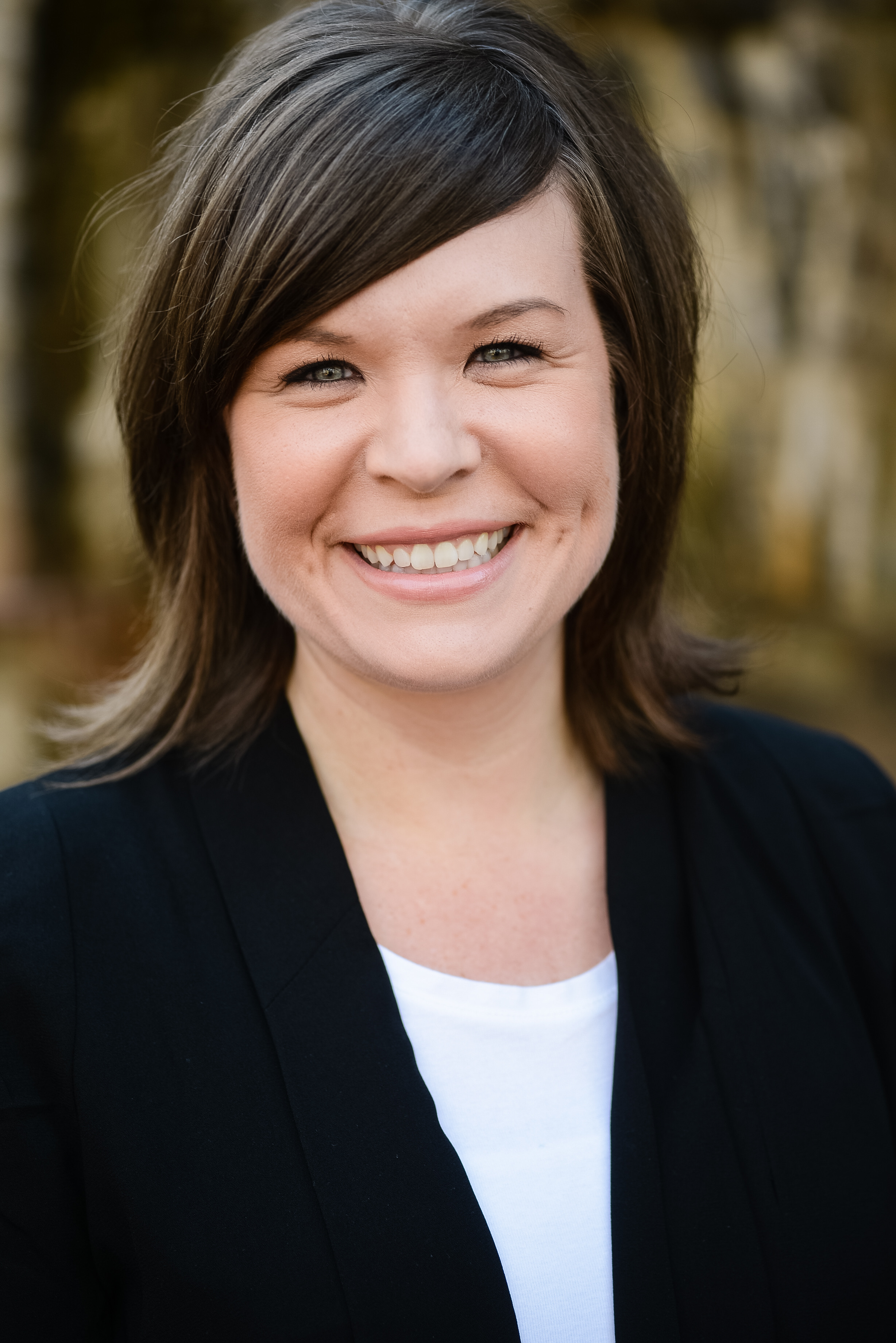 Anna Rocker | Seamless Contracts & Co