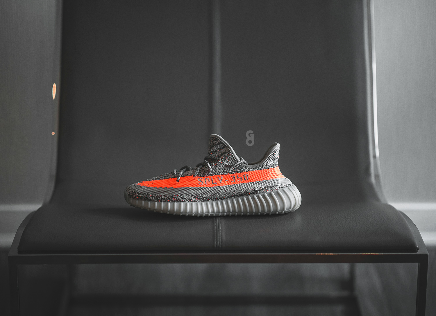 YEEZŸ 350 boost V2 belugas reflective Amazon.com: Adidas Yeezy Boost 350 V2  main image 4