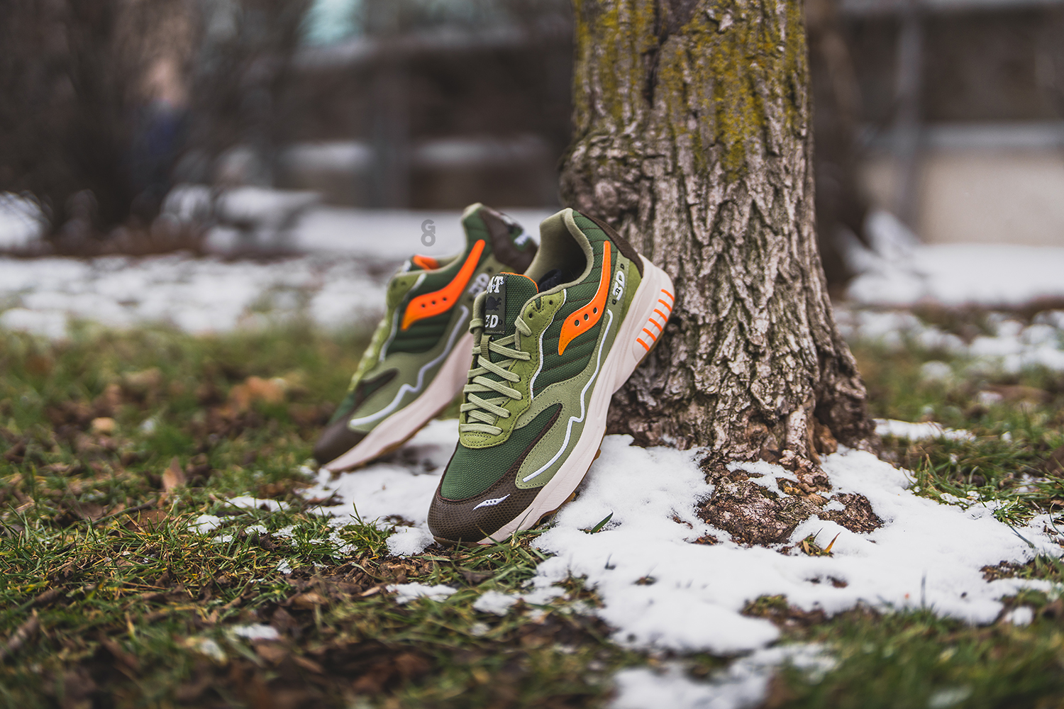 ザアース、ネイチャートーンズ、コラボ Maybe Tomorrow x Saucony 3D Grid Hurricane “Tortoise” Review – Sean Go