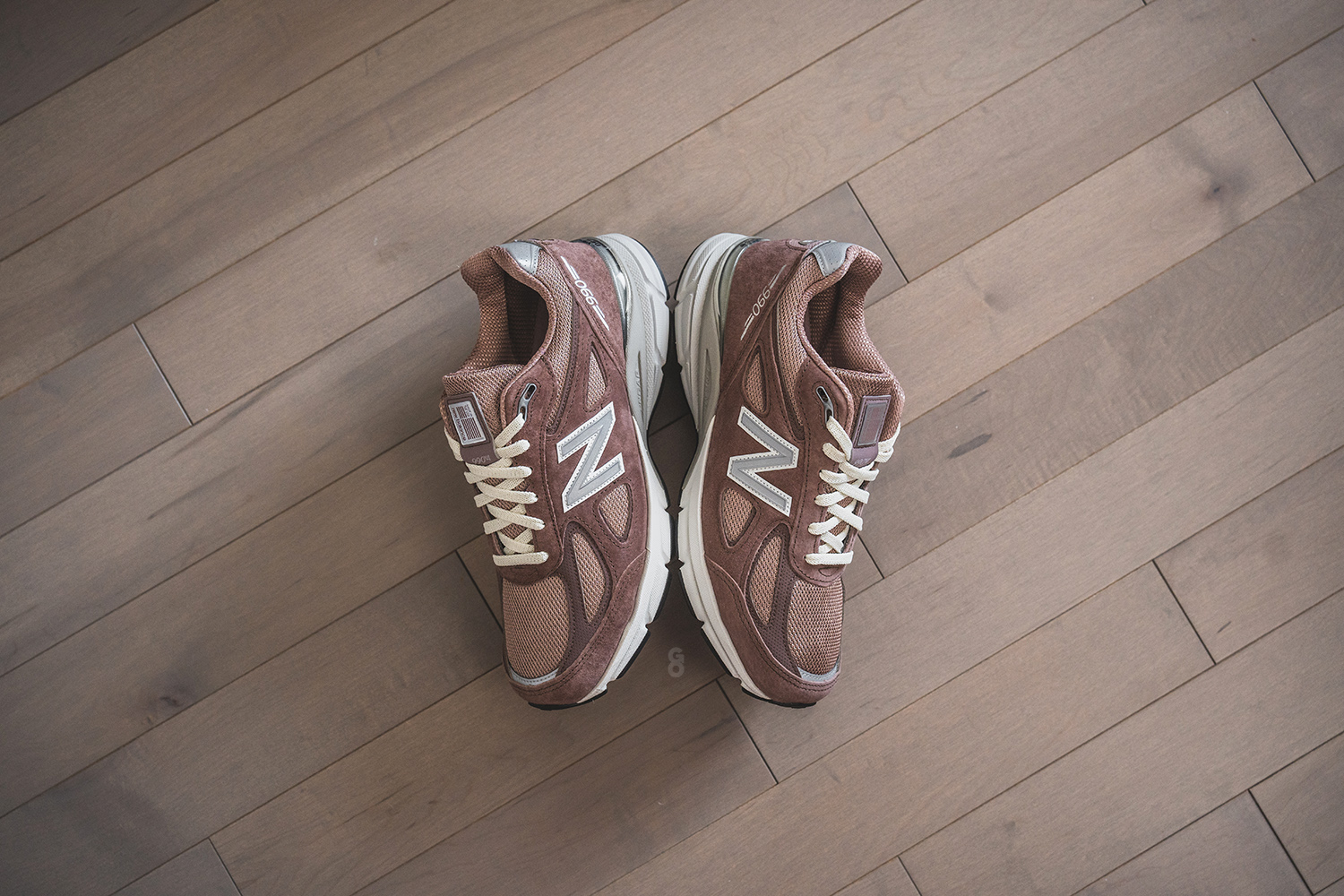 Kith x New Balance 990 V4 “Dusty Mauve” Review – Sean Go