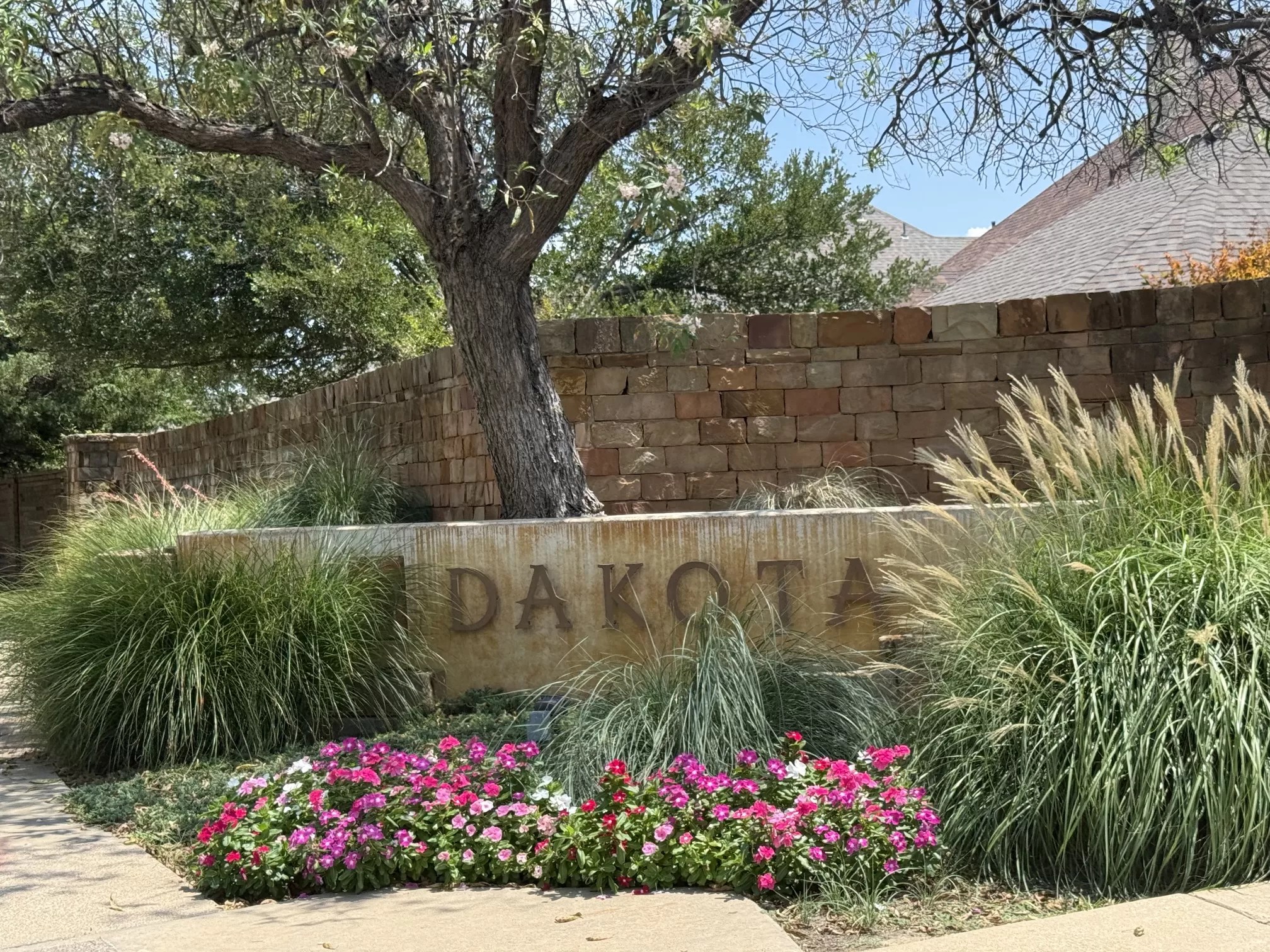 Dakota Community in Lantana TX Entrance