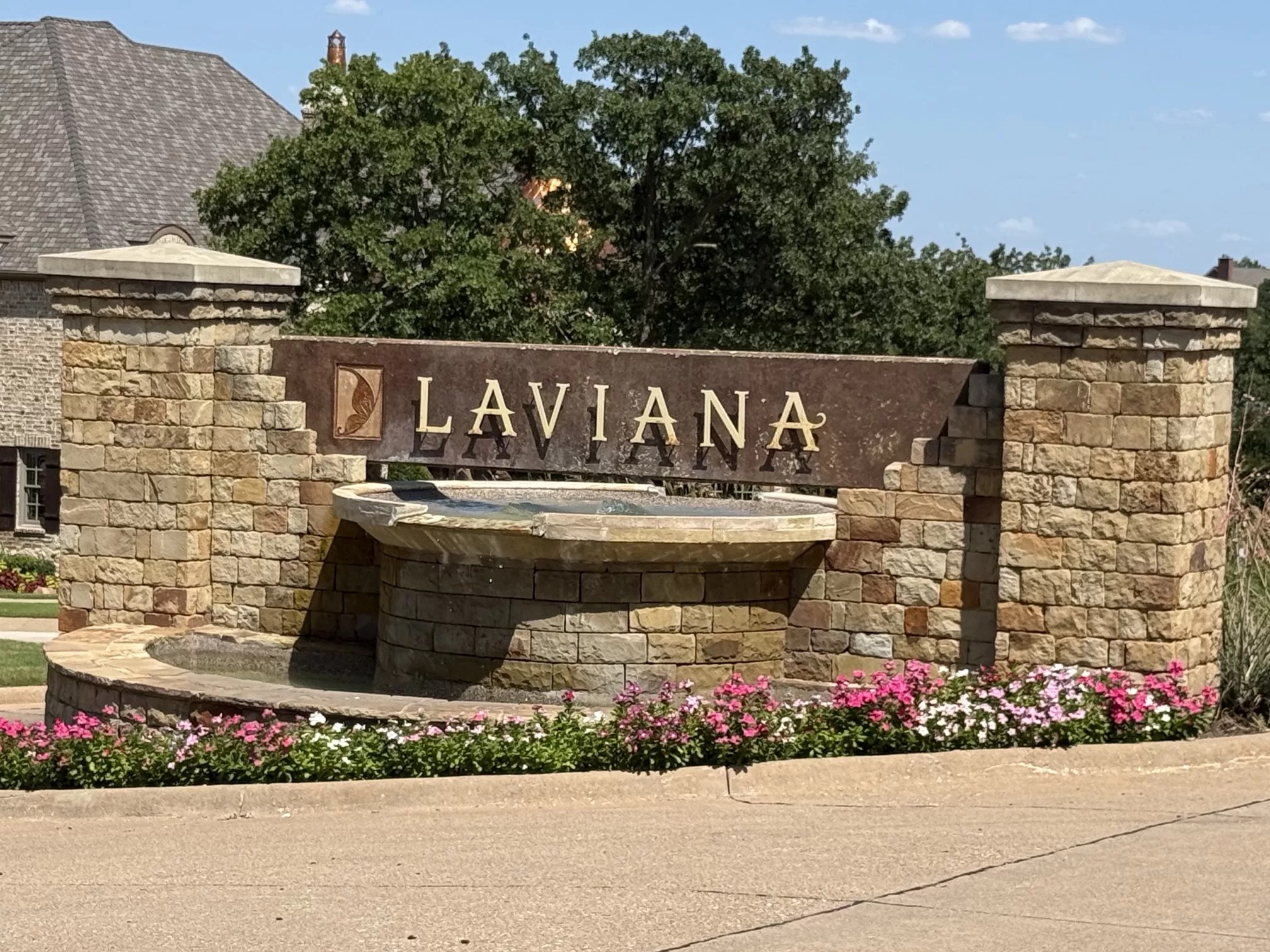 Laviana luxury custom homes in Lantana Texas near Lantana Golf Club