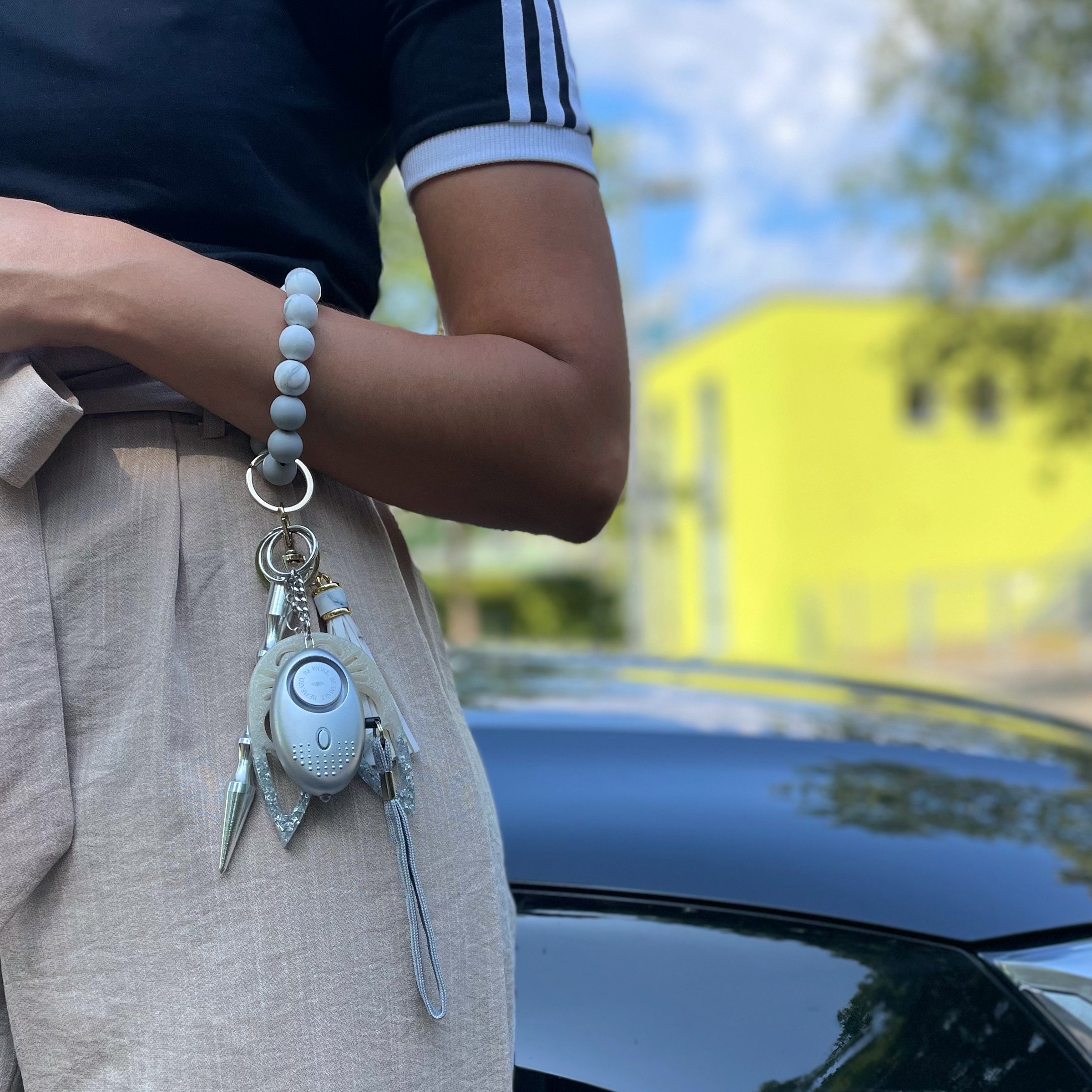 personal safety tool - alarm keychain