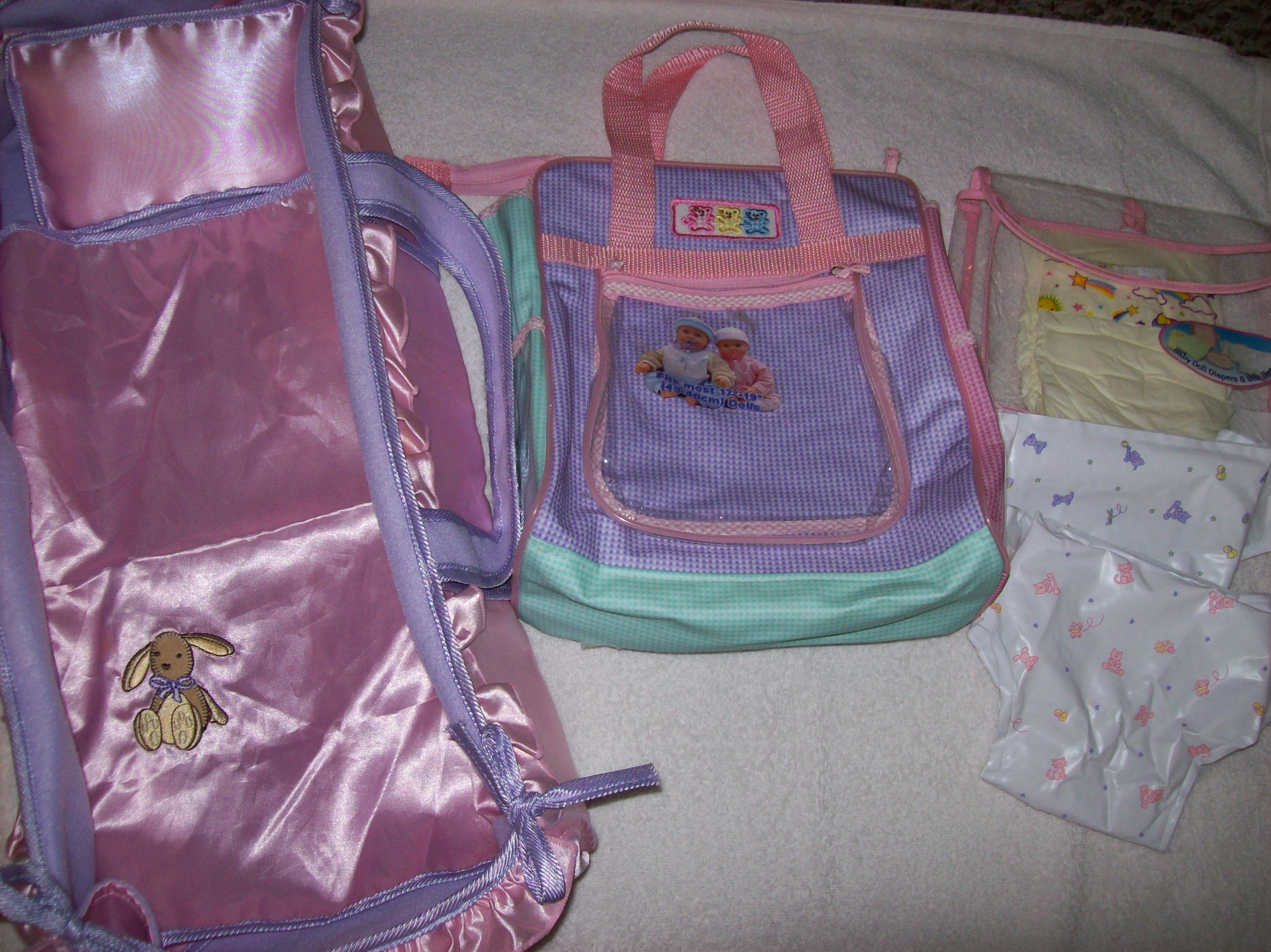 Doll Carrier And Diaper Bag Set With Doll Diapers Second Hand Santa Brand New Like New Toys Just In Time For Christmas