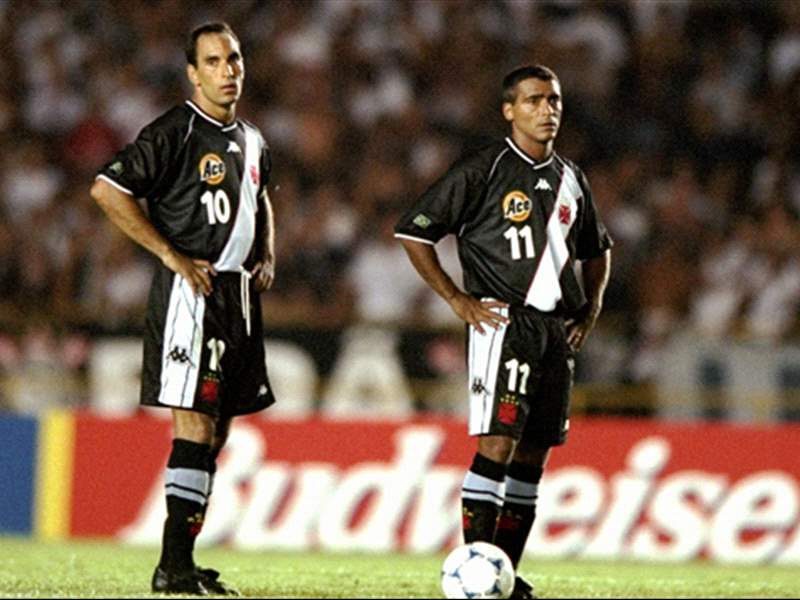 It opened with a football match between cr vasco da gama and santos fc. Romario Bemoans Vasco Da Gama Crisis Goal Com