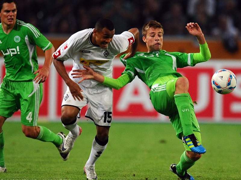 Gqnpcihaszn Km The pacey attacker scored only three goals in 56 appearances in the league for Blackburn Rovers but in 2015 Bournemouth chiefs decided to bring him to Vitality Stadium. Gqnpcihaszn Km The first forward option that has been linked to West Ham in recent weeks is Alassane Pla.