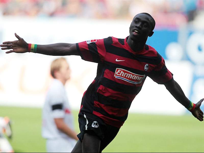 Papiss Cisse Wikipedia The Senegalese striker who scored 22 league goals last season and has.