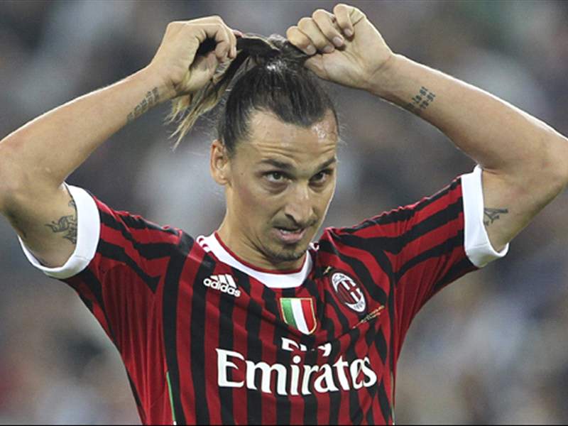 Zlatan ibrahimovic mencatatkan 22 gol dan 12 assist dari 46 laga di berbagai ajang untuk barcelona. AC Milan president Silvio Berlusconi tells Zlatan
