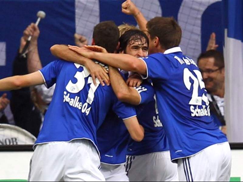 Nurnberg Sign Noah Korczowski From Schalke Goal 