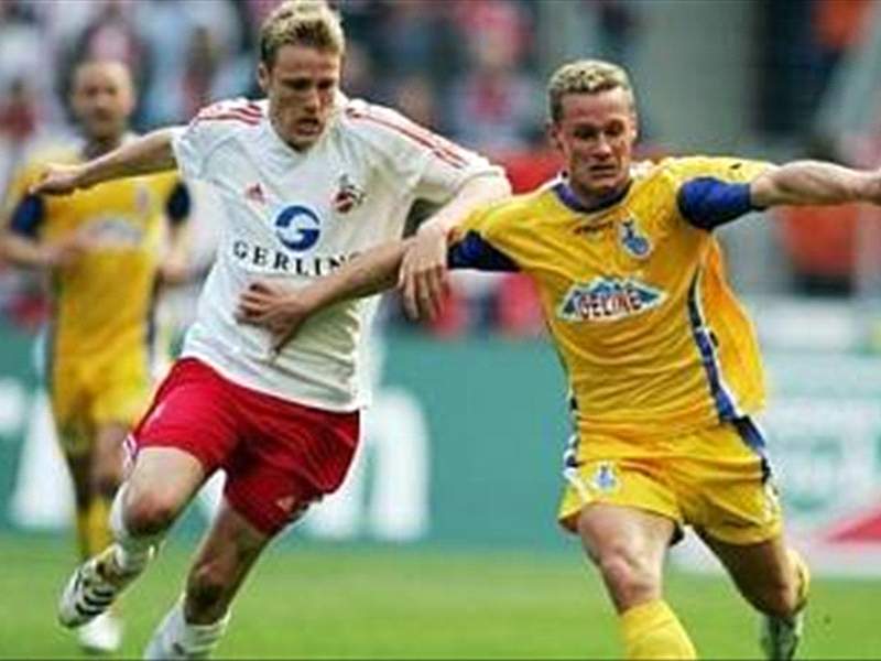 Bundesliga Race On Knife S Edge As The Fantastic Four All Win Sports German Football And Major International Sports News Dw 29 01 2012 Bundesliga BERLIN GERMANY - APRIL 29.