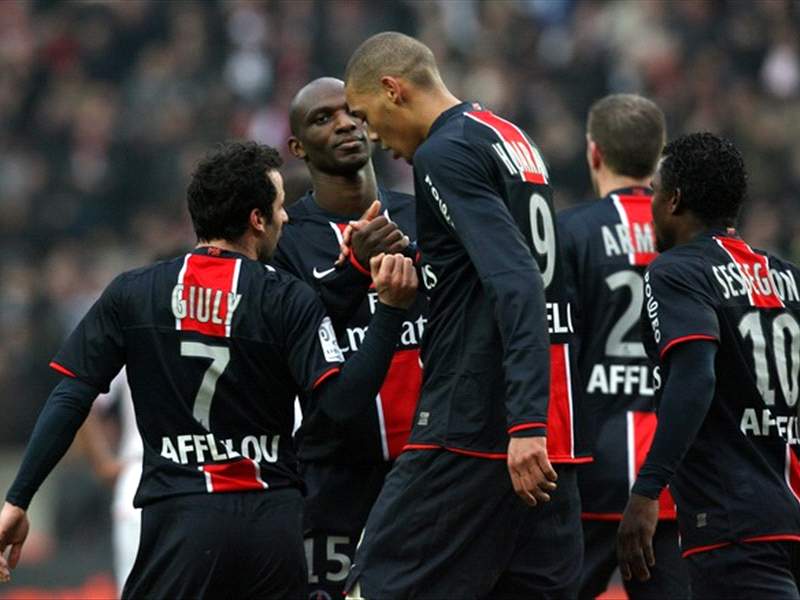 Hoarau Eh Zlatan Give Me Five Minutes Please Scroll below and check our most recent updates about Guillaume Hoarau Net Worth Salary Biography Age Career Wiki.