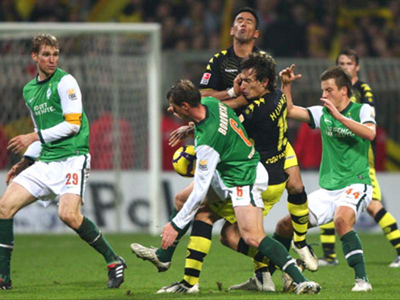 Aymen Abdennour High Resolution Stock Photography And Images Alamy Ad Buchen Sie einen Aufenthalt bei Hotel Wolters Bremen.