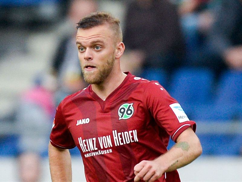 Abgang Maurice Hirsch Wechselt Von Hannover 96 Zu Den Stuttgarter Kickers Sportbuzzer De Find FC Schalke 04 vs Hannover 96 result on Yahoo Sports.