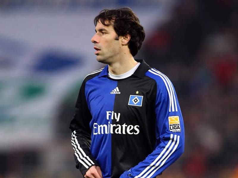 Finished Ruud Van Nistelrooy I Can Play A Half For Hamburg Against Stuttgart Goal A Tribute To Ruud Van Nistelrooy - All HSV-Goals In Chronological Order2010-2011I am not owner of the rights.