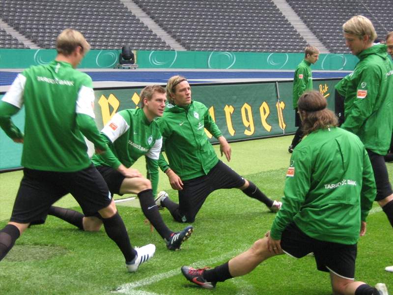 Aymen Abdennour Uefa Europa League 2009 10 Werder Bremen 