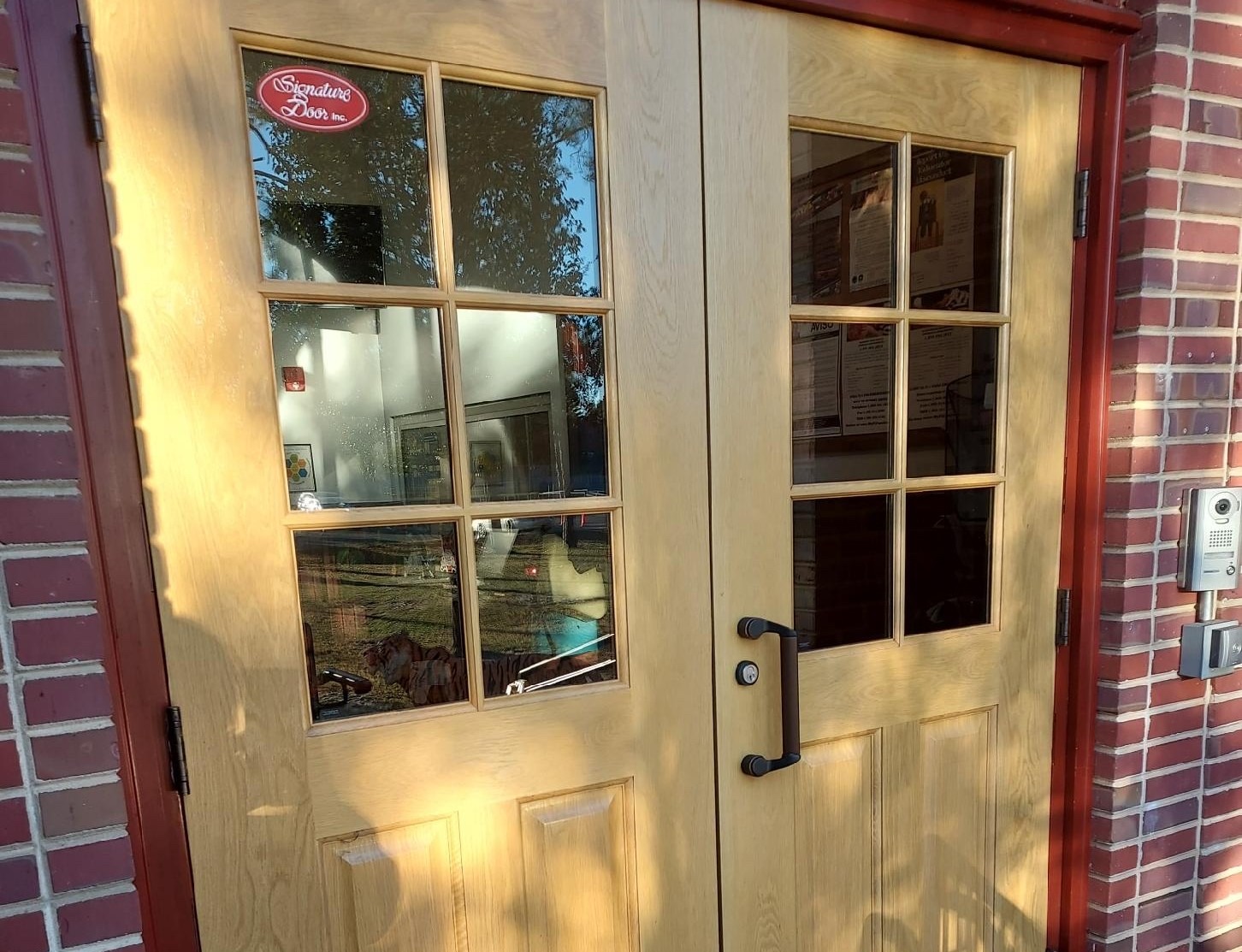 Edge Elementary School WARREN DOORS & ACCESS CONTROL