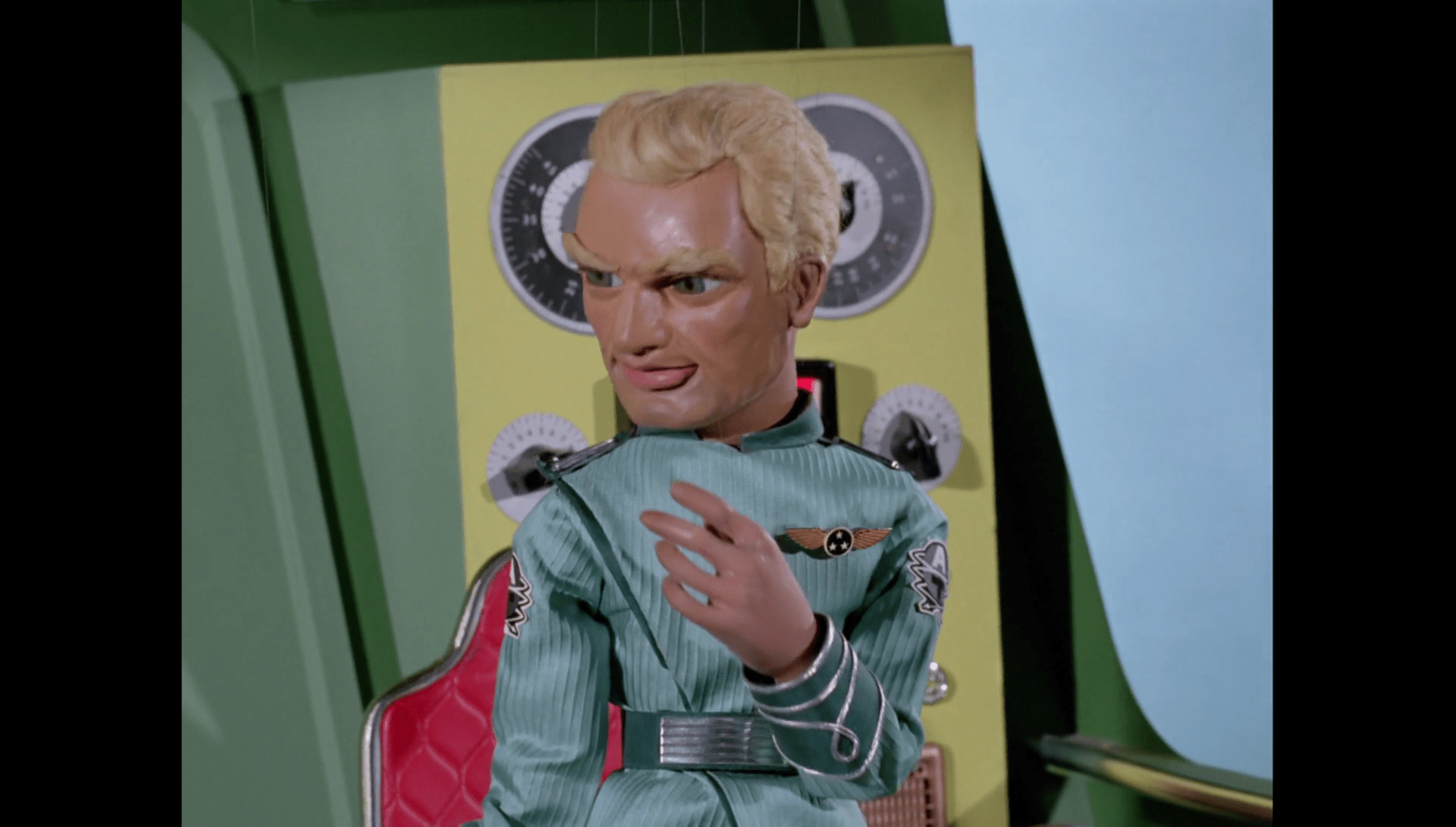 TrappedInTheSky00086