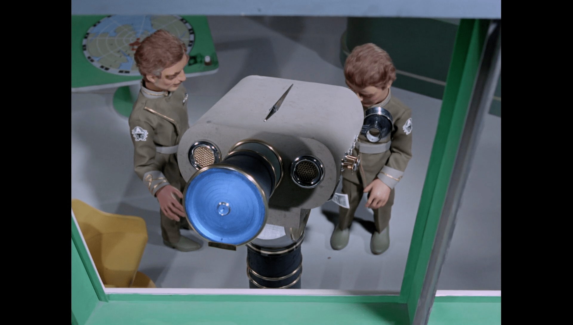 TrappedInTheSky00122