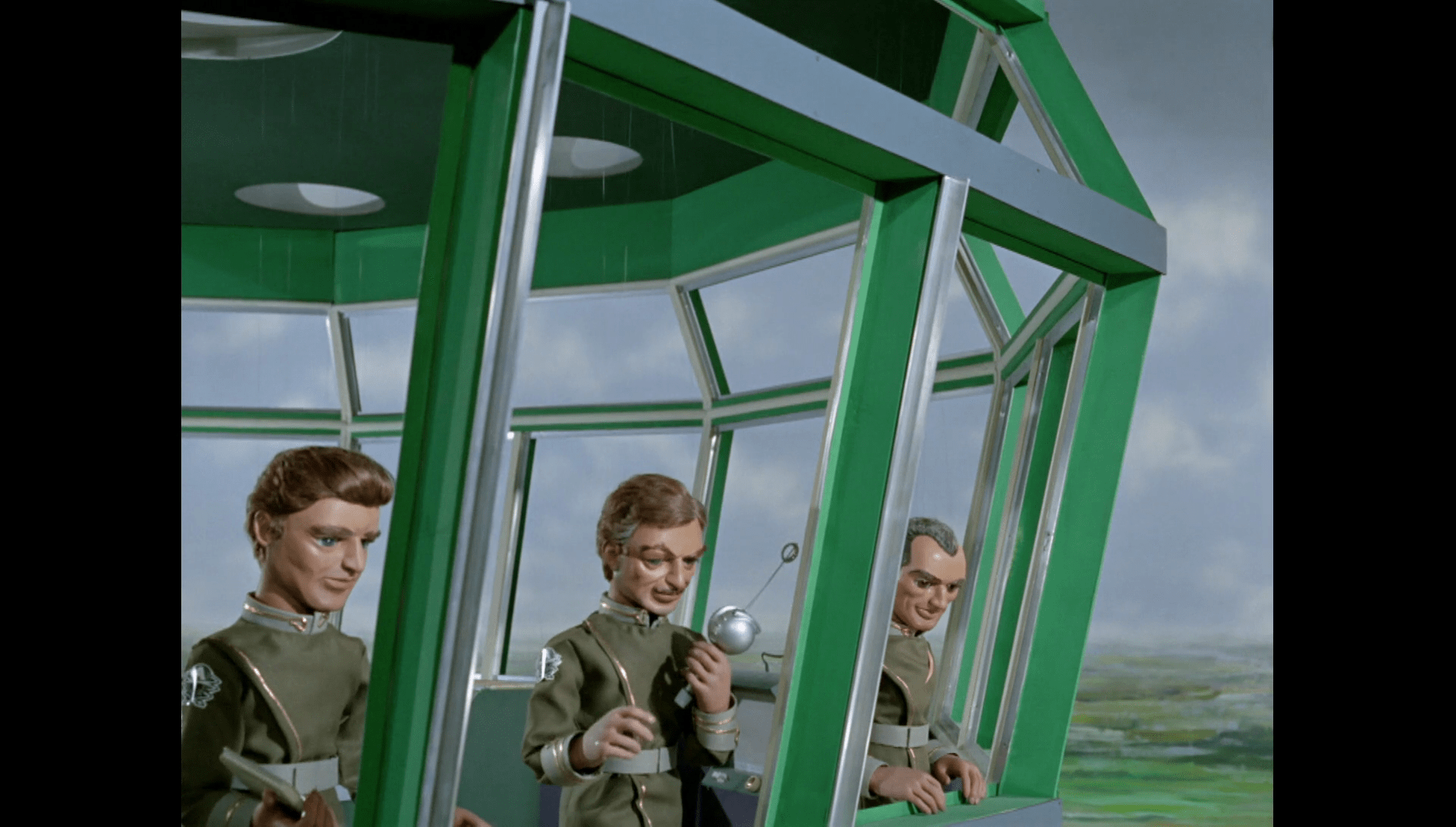 TrappedInTheSky00274