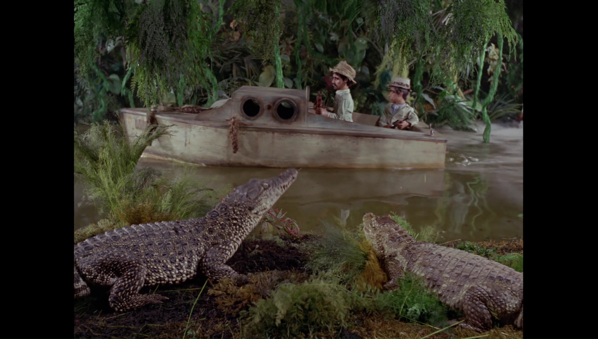 attackofthealligators00001