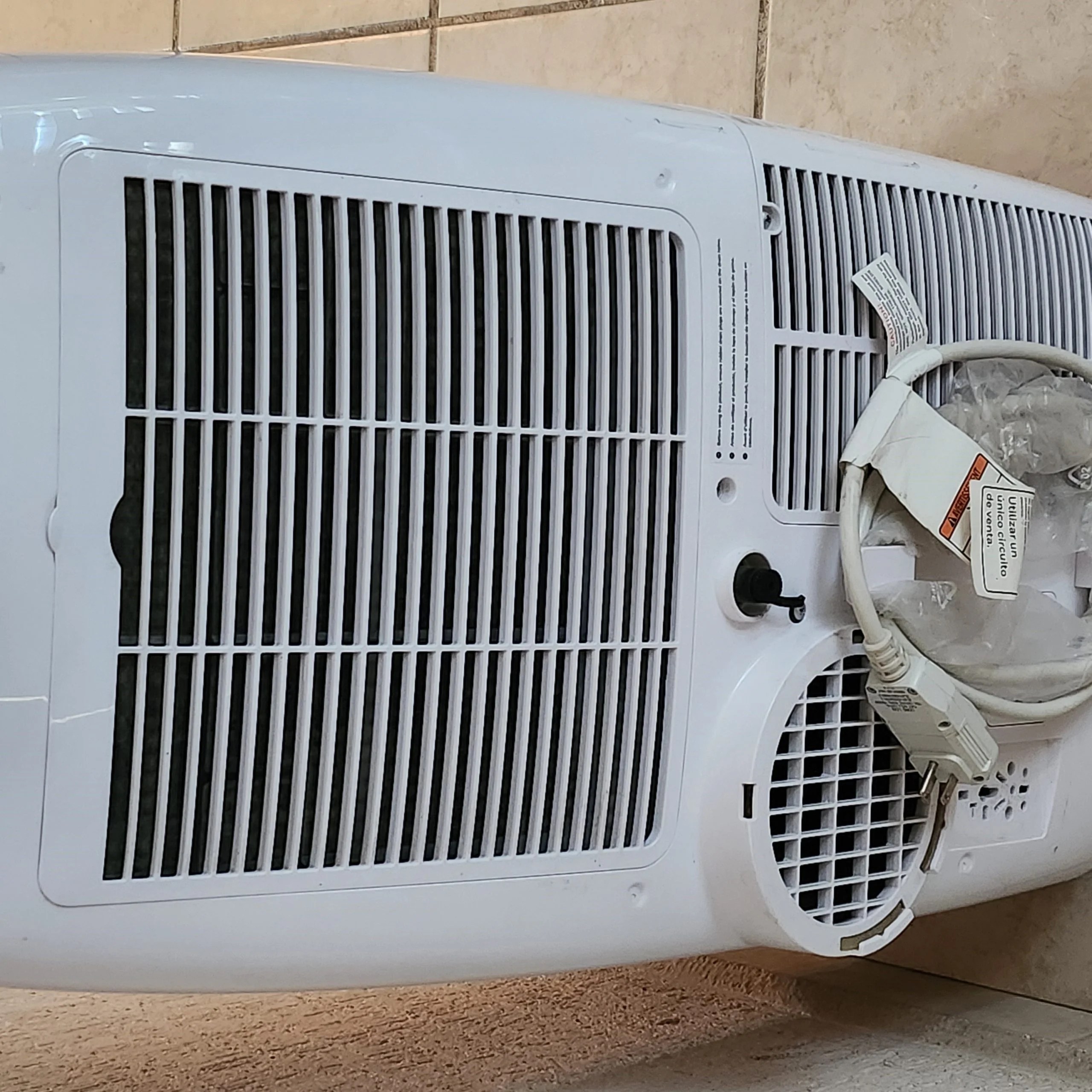 AIRE ACONDICIONADO PORTATIL 14000 BTU HONEYWELL