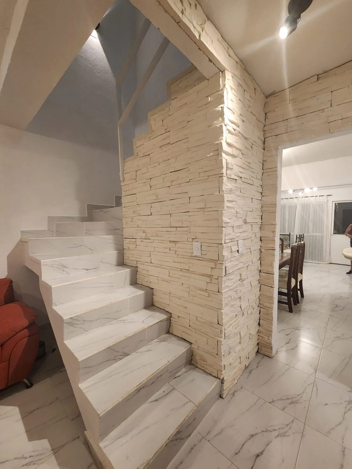 Casa Remodelada en Renta en Hacienda Real del Caribe, Cancún | 2 Recámaras + Patio + Cocina Equipada