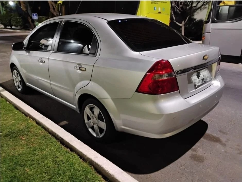 Aveo 2015