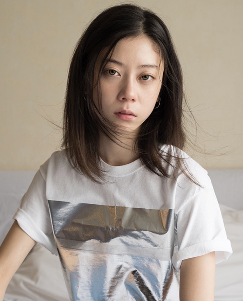 Sumire 浅野忠信とcharaの娘 の画像 目の色は本物