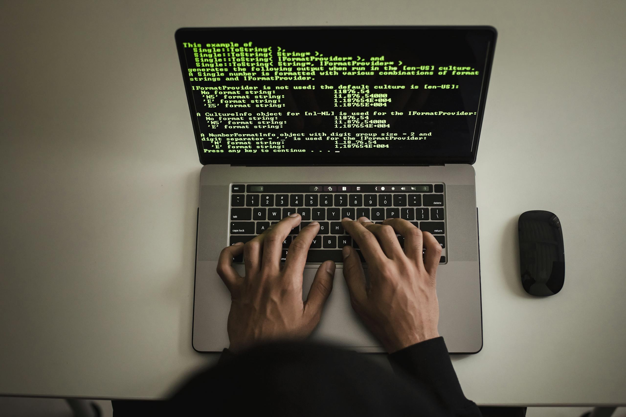 5 Crucial Differences Between Programming and Software Engineering