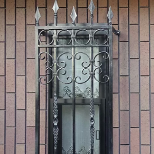 相場 カズボーン様専用ページ アルミ縦型面格子 オーダー製作の件