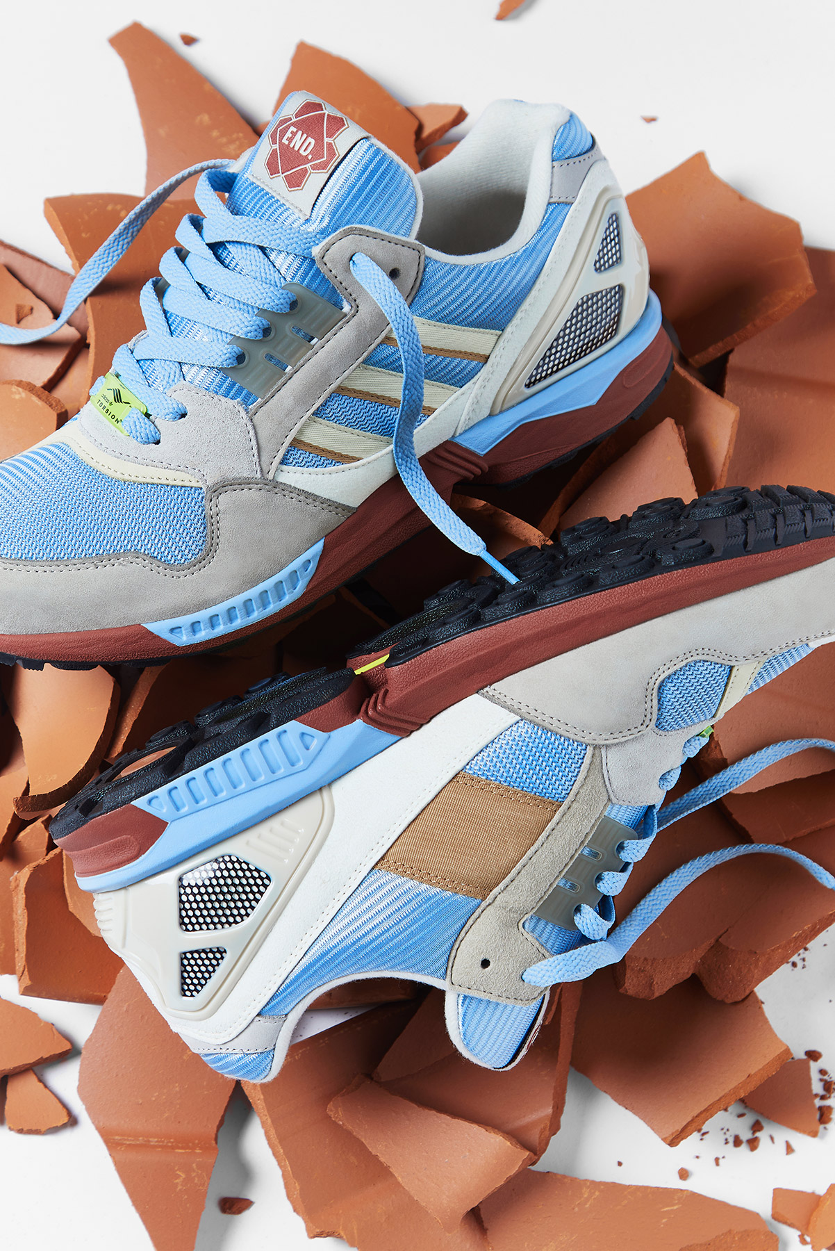 END. X ADIDAS ZX9000 