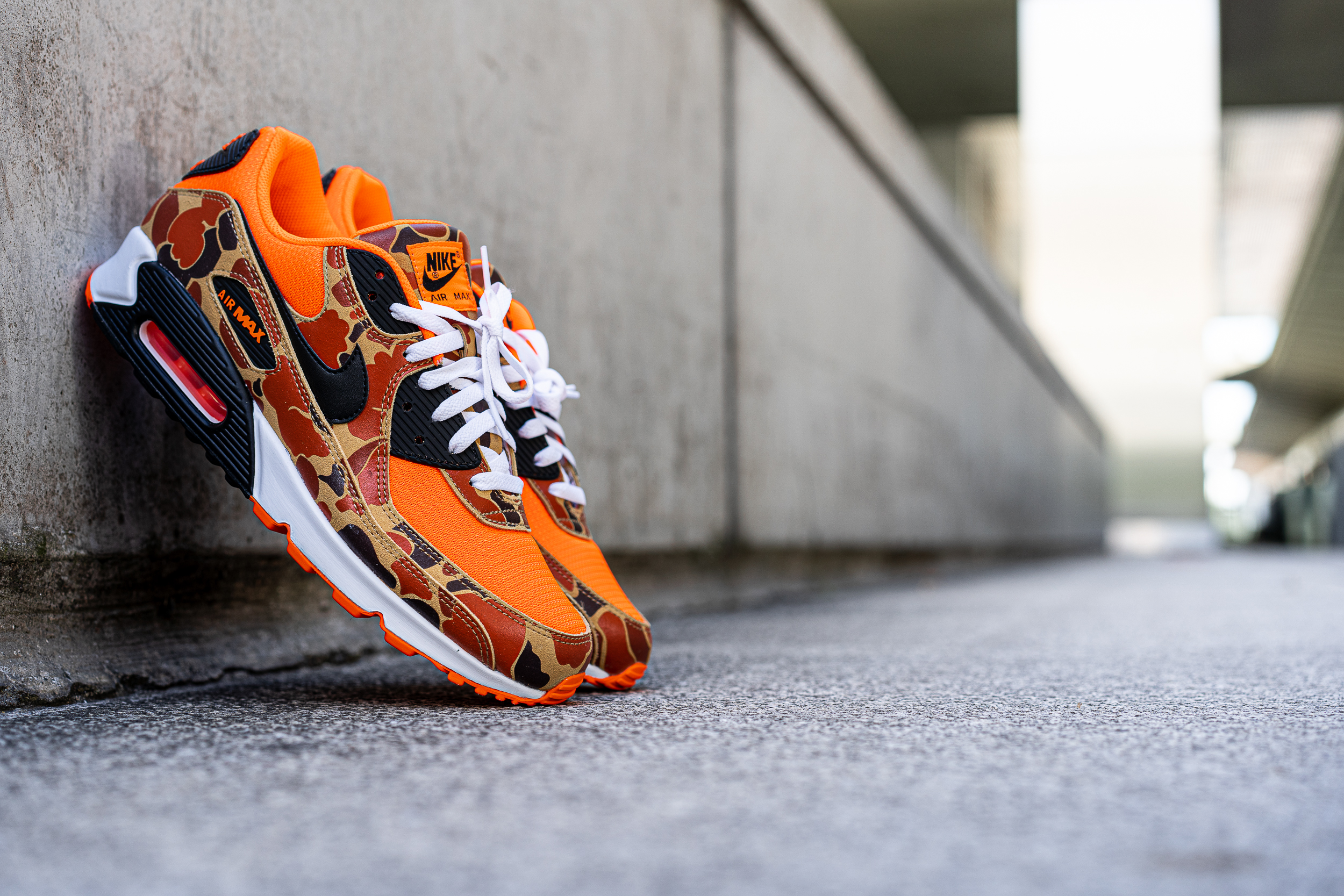 NIKE AIR MAX 90 “ORANGE DUCK CAMO” - SELECTA BISSO