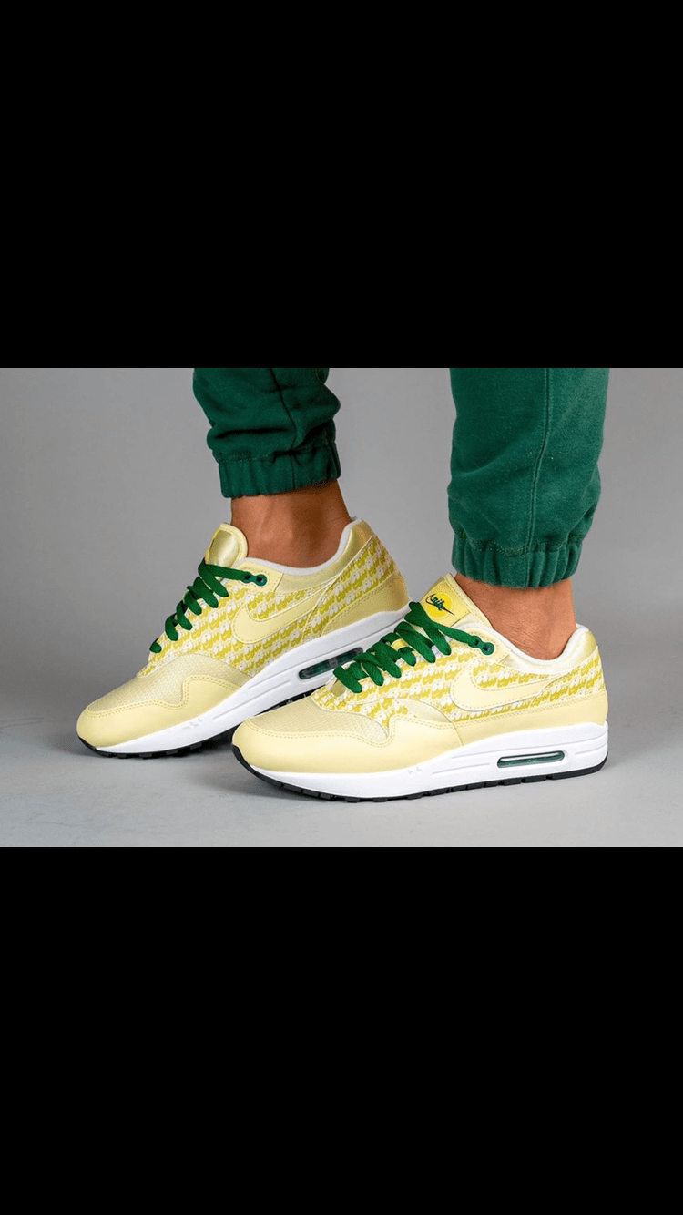 air max 1 lemonade on feet