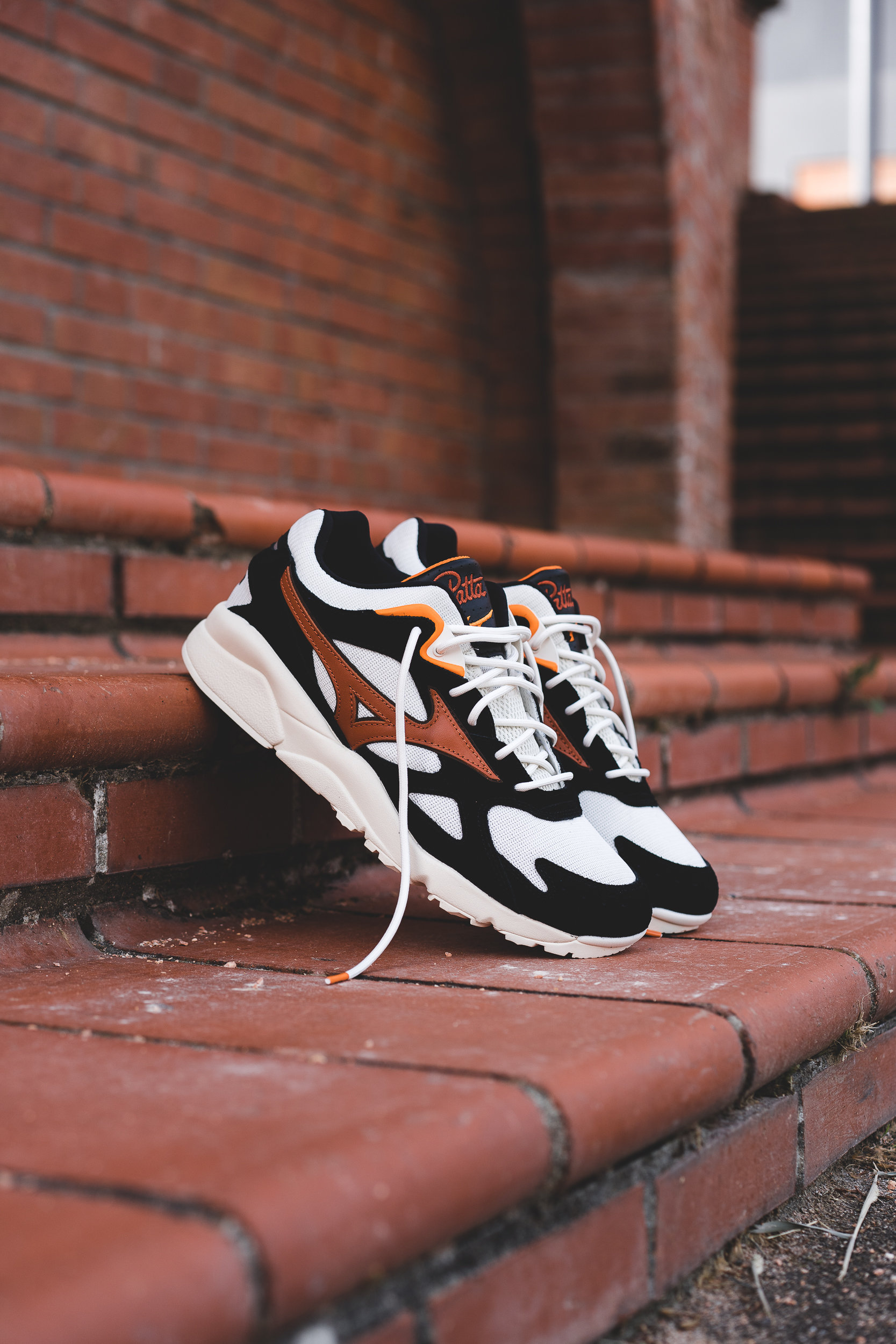 PATTA X MIZUNO SKY MEDAL - SELECTA BISSO