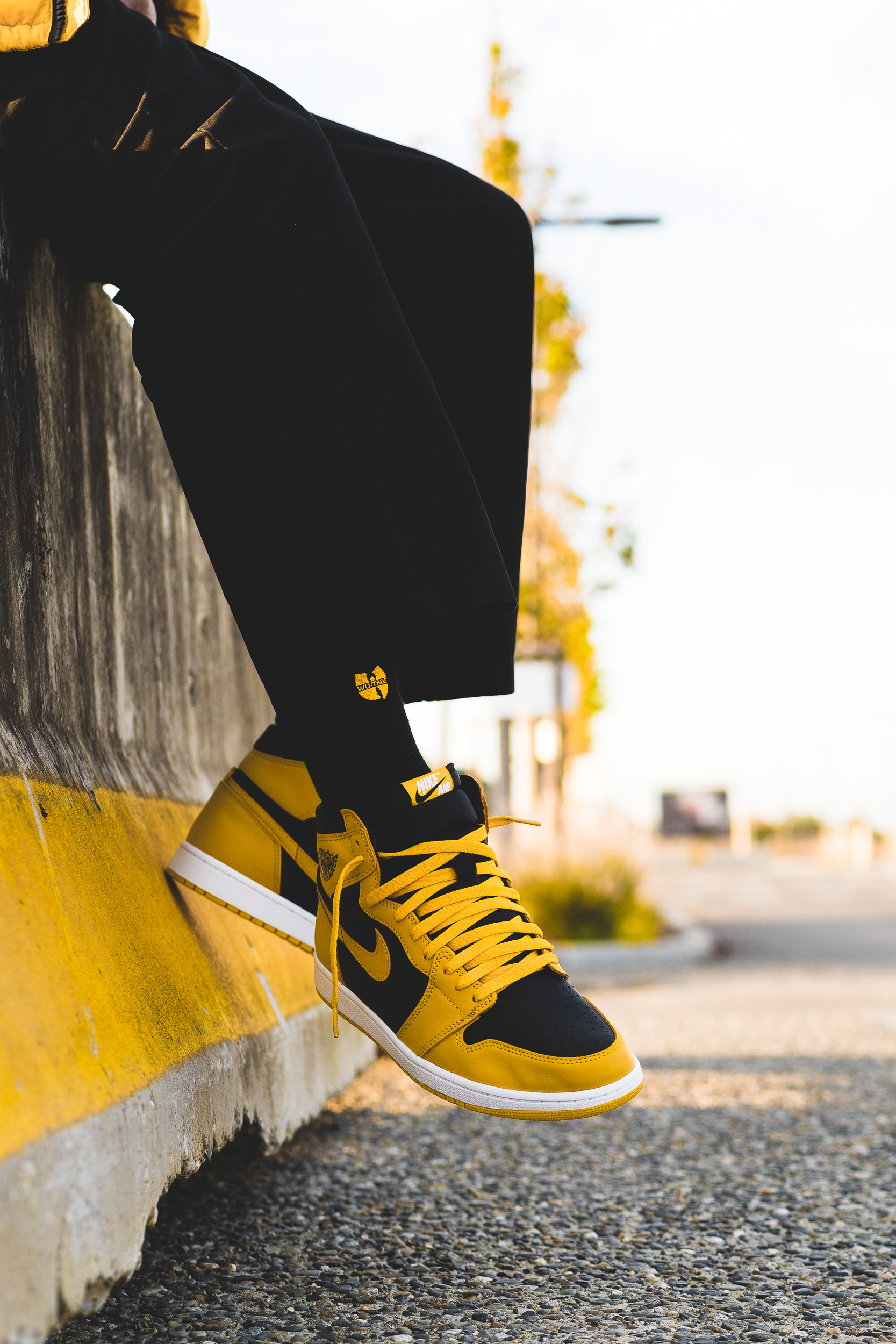 air jordan 1 pollen on foot