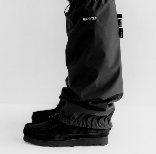Clarks x DAIWA PIER 39 ANGLER'S WALLABEE GTX - SELECTA BISSO